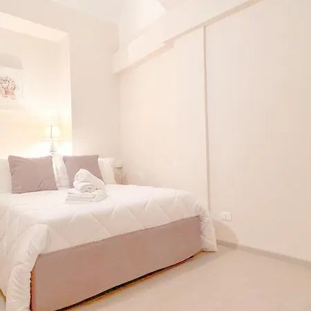 A 50 Mt Dal Mare A-c - Centro * Loano